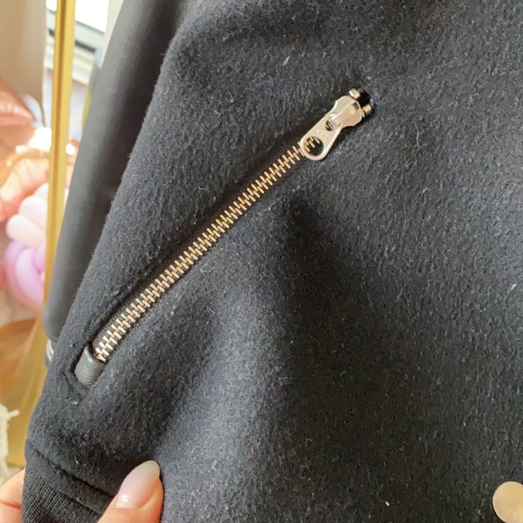 ❣️SOLD❣️Mackage holt renfrew bomber jacket - Picture 10 of 11